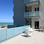 M448 - Marcelli, Trilocale Con Terrazza E Condominiale Lejlighed