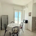 M448 - Marcelli, Trilocale Con Terrazza E Condominiale Lejlighed *